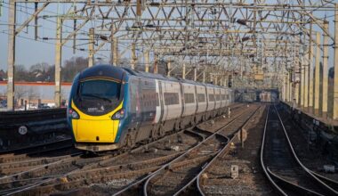 Proposed new Birmingham-Manchester line is "not HS2 reinstated"