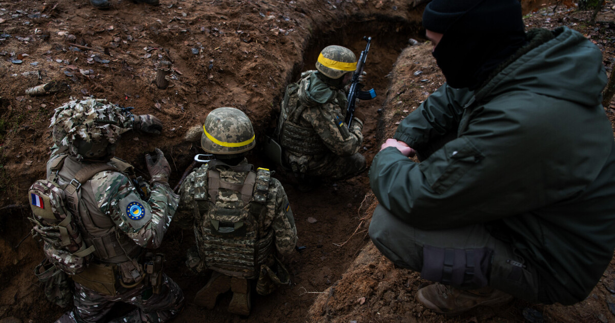 New proposals for a coordinated EU defense policy • Table.Briefings