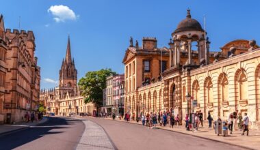 A Campaign Has Been Launched in England to Introduce A Direct Rail Service Between Two Major Centres