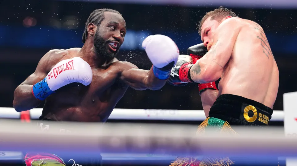 'Bud' never let Canelo get into his groove during  their 'Fight of the Century' at Allegiant Stadium