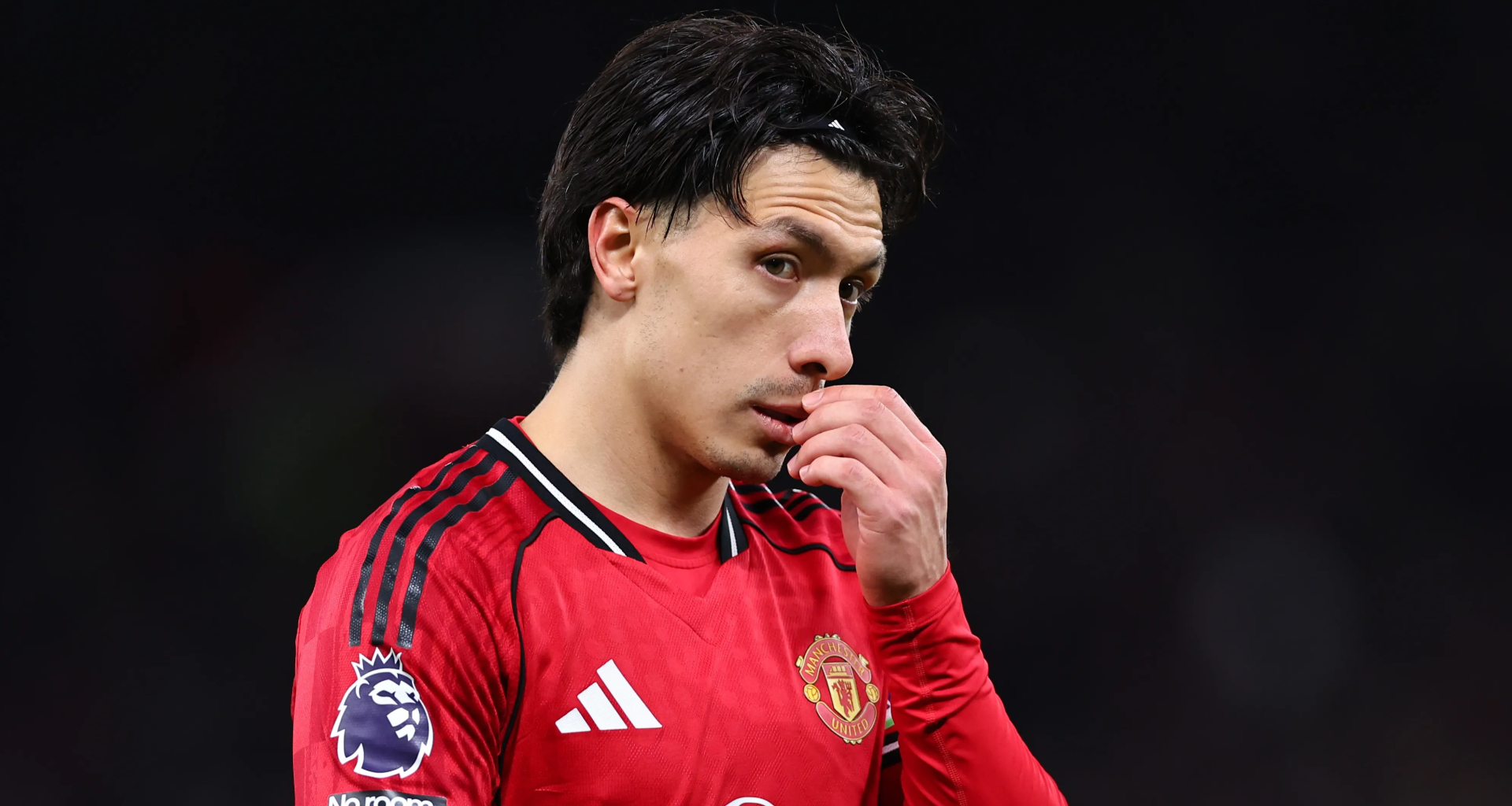 'Grow up' - Nicky Butt sends X-rated response to Lisandro Martinez as Paul Scholes opens up on historic argument