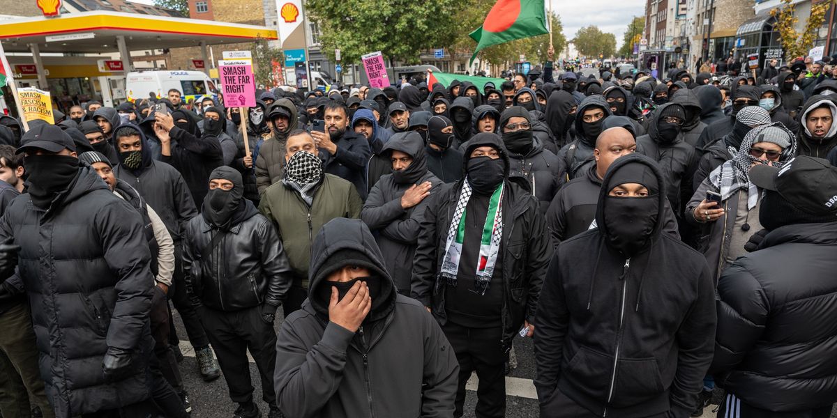 Met Police bans Ukip 'Walk With Jesus' march to avoid provoking local Muslim community