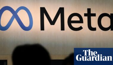 Meta allowed minors access to sex-talking chatbots despite staff concerns, lawsuit alleges | Meta