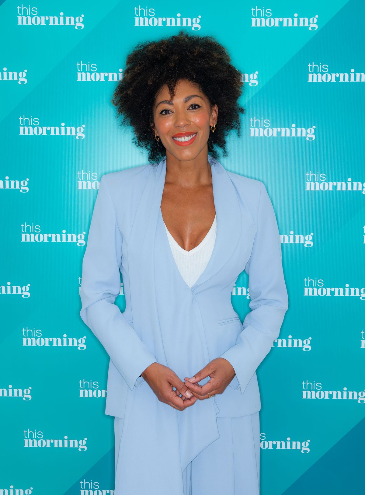 Zoe shared updates about her spinal surgery