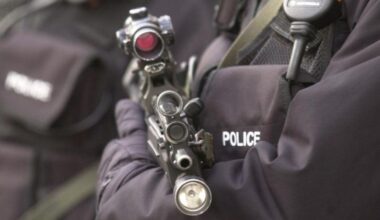 Armed police swarm East Kilbride neighbourhood as two men attacked