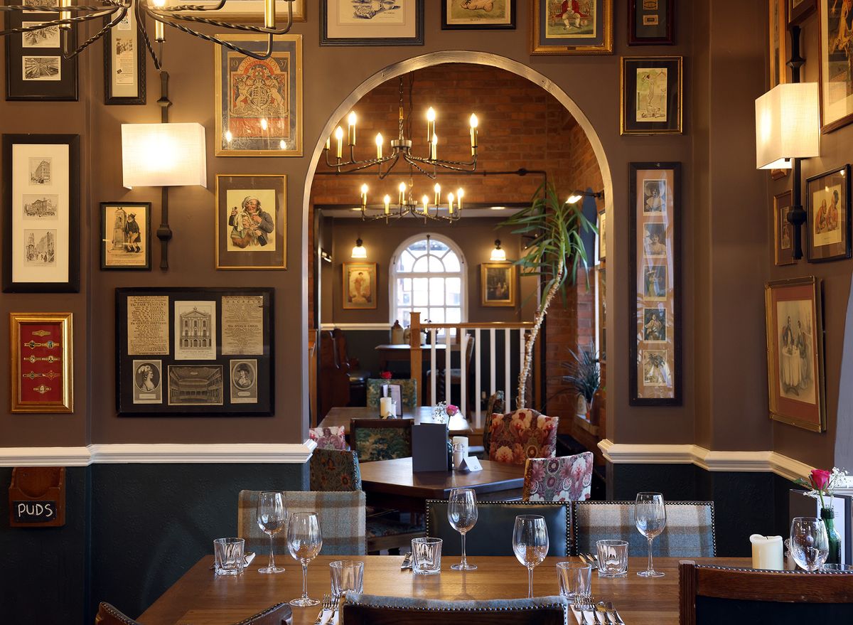 Sat in a prime position overlooking the water, the pub and restaurant has entered a new chapter with some noticeable interior changes