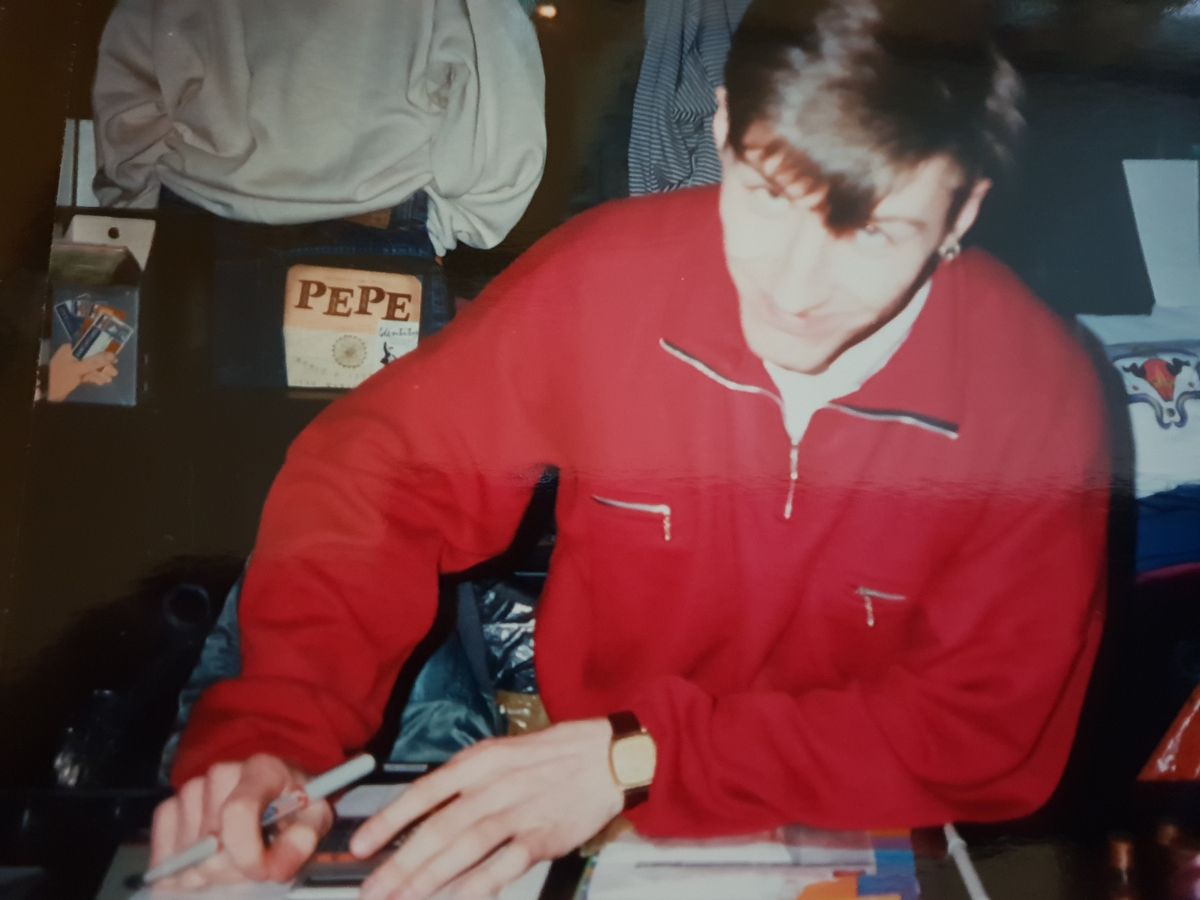 DJ Simon Parker was described as being exactly what a 'kind and genuine human being looks like" by Leo Stanley, of the Identity shop in Afflecks in the 90s