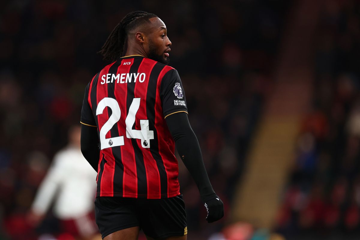 BOURNEMOUTH, ENGLAND - JANUARY 3:   Antoine Semenyo of Bournemouth during the Premier League match between Bournemouth and Arsenal at Vitality Stadium on January 3, 2026 in Bournemouth, England. (Photo by Shaun Brooks - CameraSport via Getty Images)