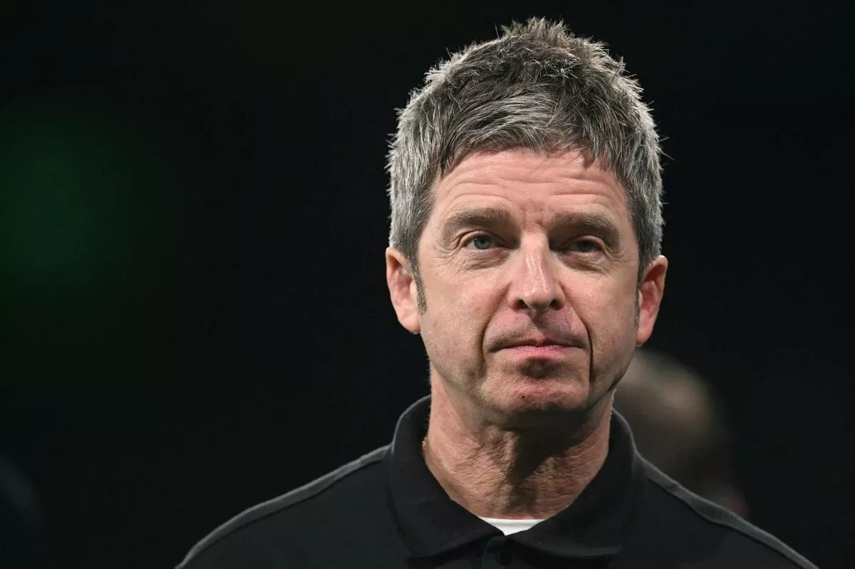 Noel Gallagher wants Oasis to write next 007 song as he suggests 'villain' role