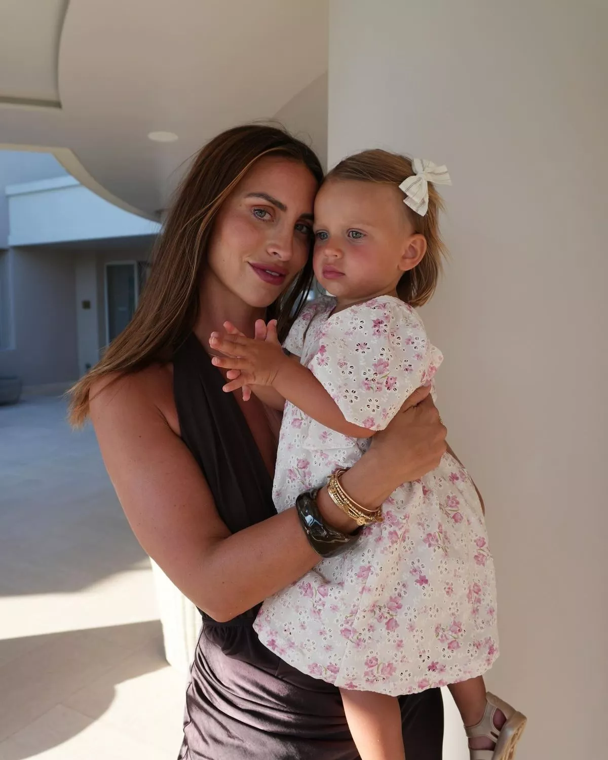 ferne with finty in her arms