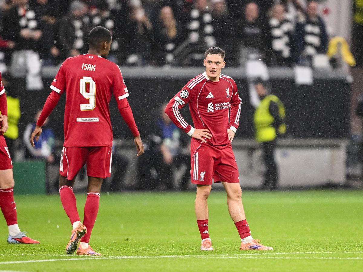 Alexander Isak of Liverpool FC and Florian Wirtz of Liverpool FC look dejected during the UEFA Champions League 2025/26 League Phase MD3 match between Eintracht Frankfurt and Liverpool FC
