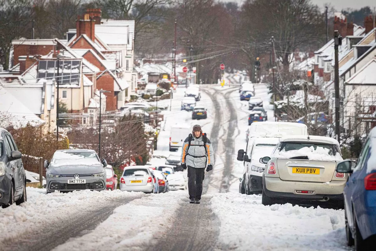 Pineapple Rd, Kings Heath, as Storm Goretti left a huge blanket of snow over Birmingham
