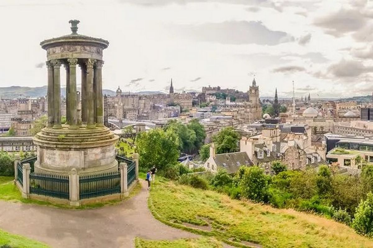 The man's body was discovered in Edinburgh city centre