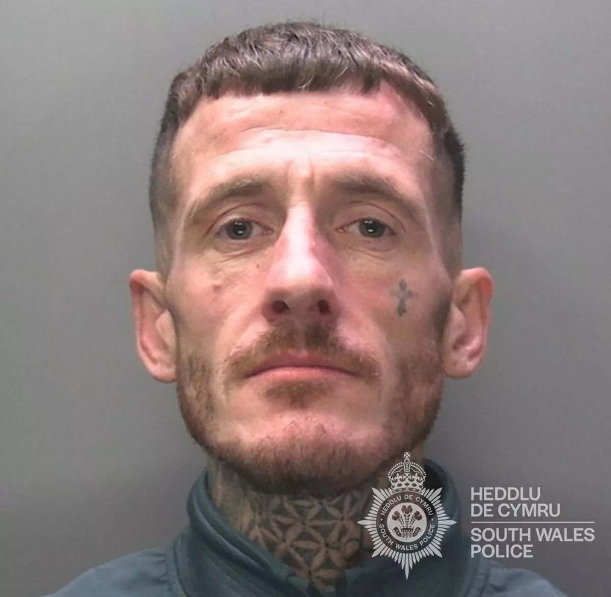 police mugshot of man