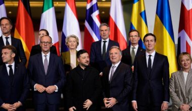 Europe leaders push for talks with Russia on Ukraine