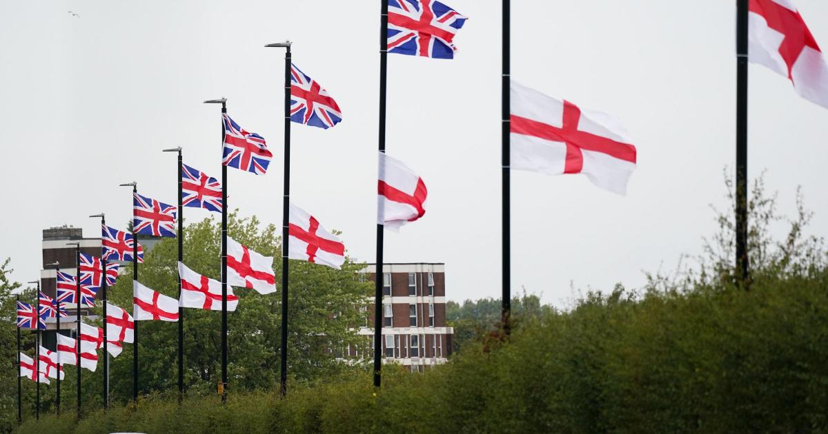 France announces ban on 10 British far-right agitators