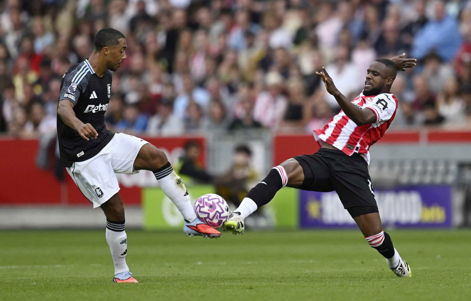 Sheffield United join Birmingham City in Frank Onyeka chase