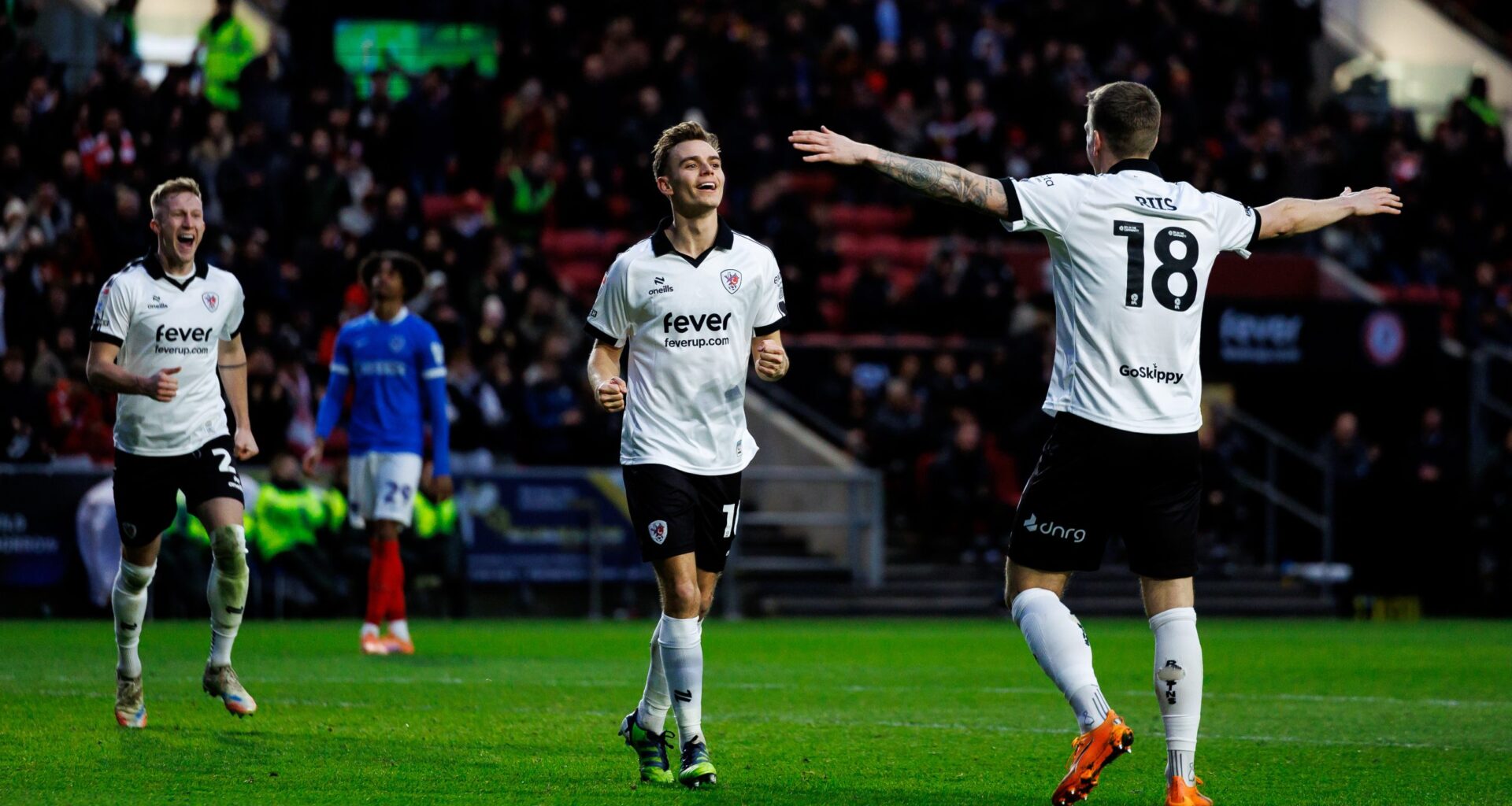 Report: Bristol City 5-0 Portsmouth