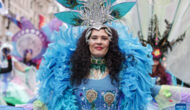 Annual New Year's Day Parade held in London-Xinhua