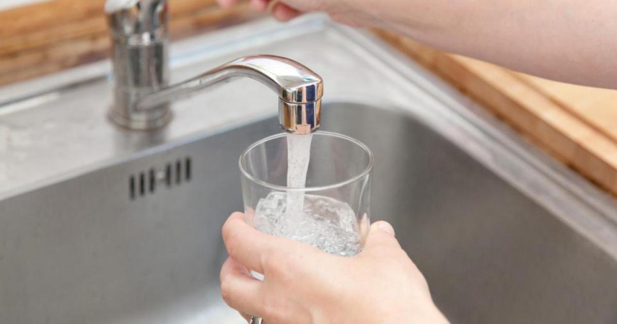 Paisley residents warned about burst water main on Falside Road