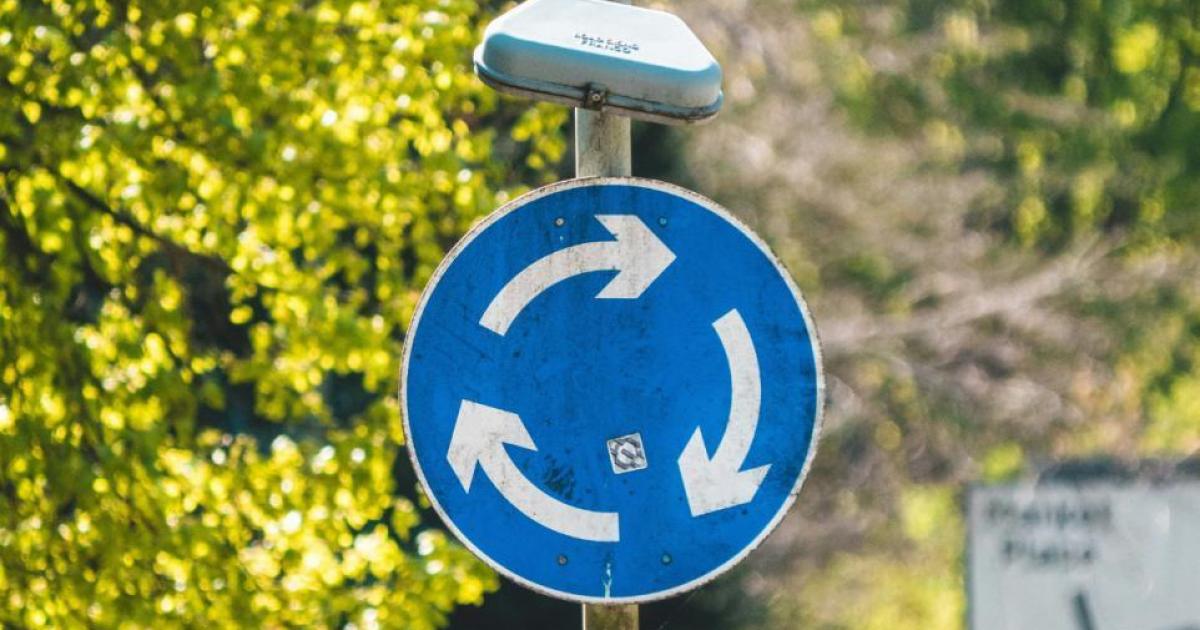 Busy Renfrew roundabout set undergo upgrade next week