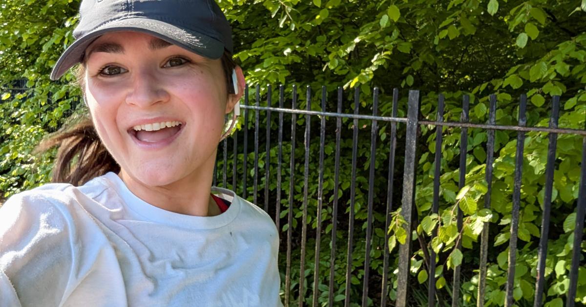 Newton Mearns woman to run half marathon after husband's strokes