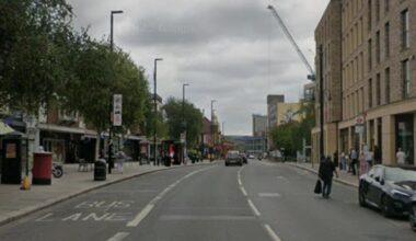 Brentford High Street ‘stabbing’ leaves man in hospital