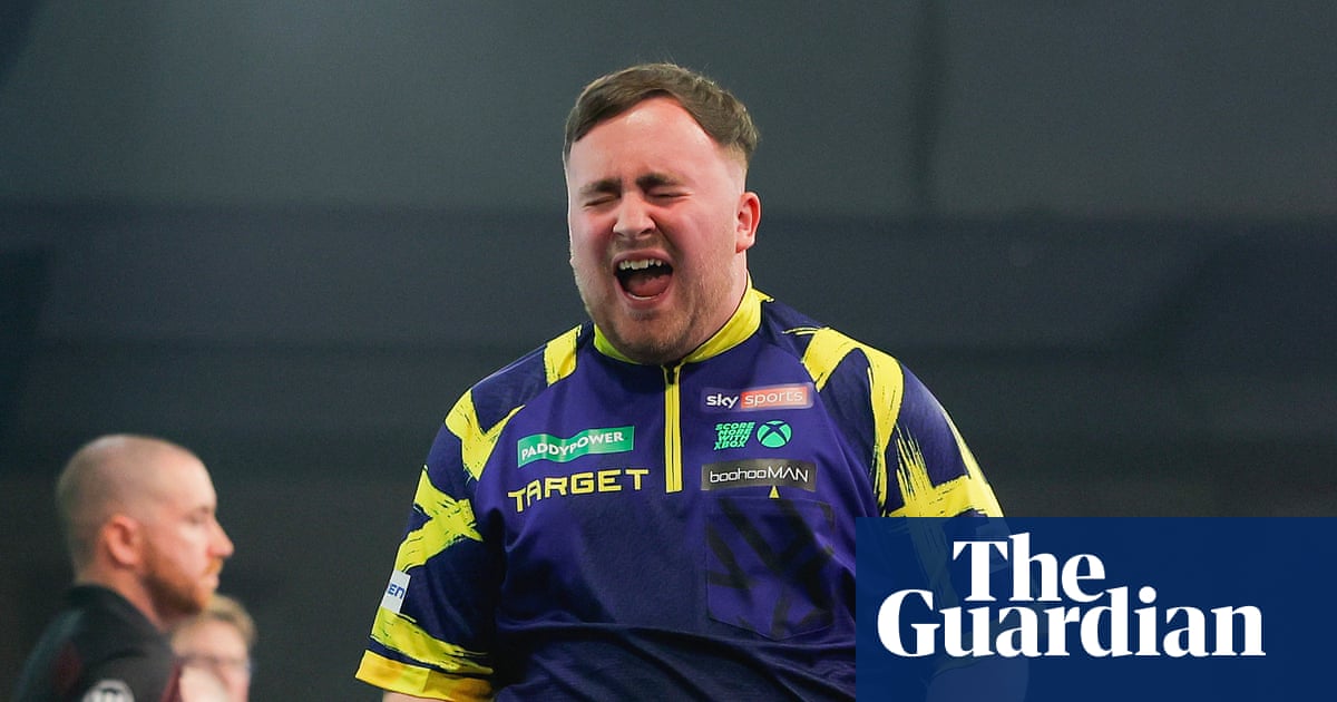 Luke Littler thrashes Gian van Veen to retain PDC World Darts Championship | PDC World Championship