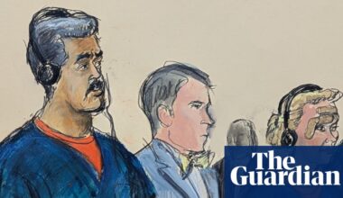 ‘Soy inocente’: Maduro defiant in surreal New York courtroom spectacle | US news