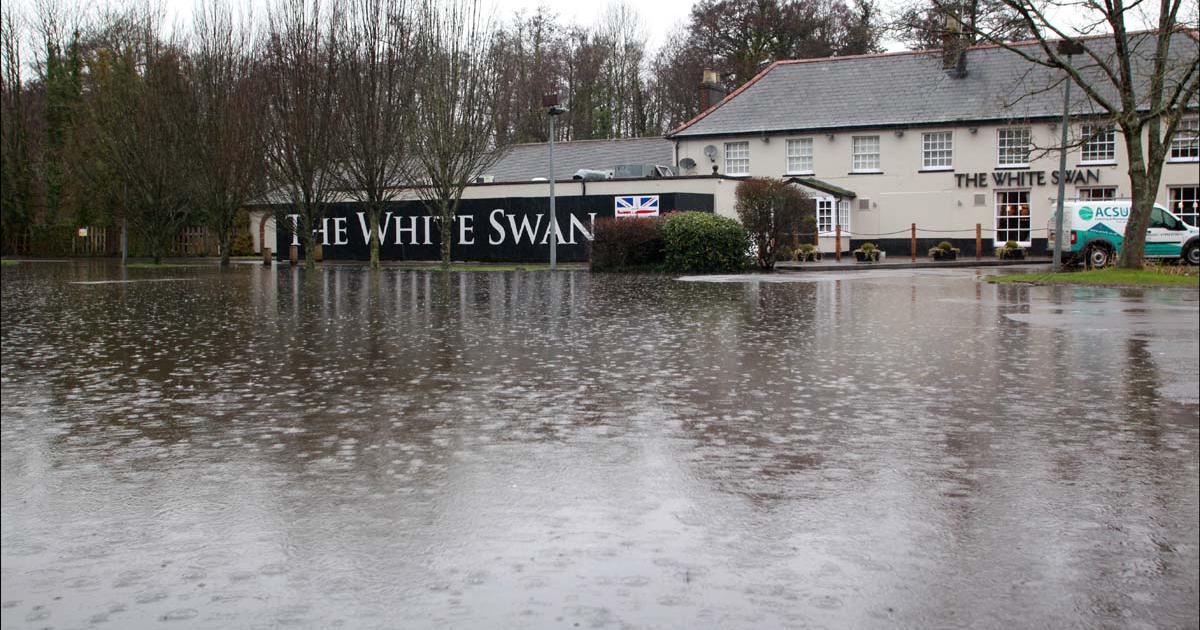 Flood warning issued for Mansbridge and Riverside Park