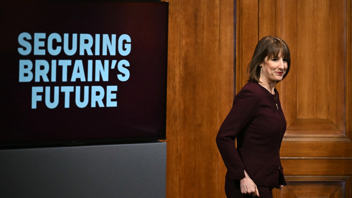 Economists say UK unemployment may reach an 11-year high in 2026