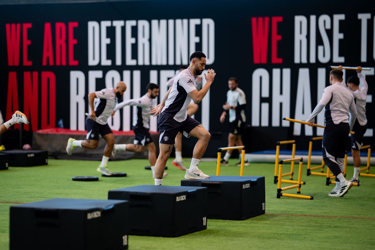 Matheus Cunha was pictured among the Manchester United squad at Carrington ahead of Manchester City clash