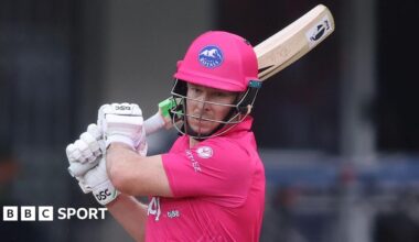 David Miller of Paarl Royals plays a shot