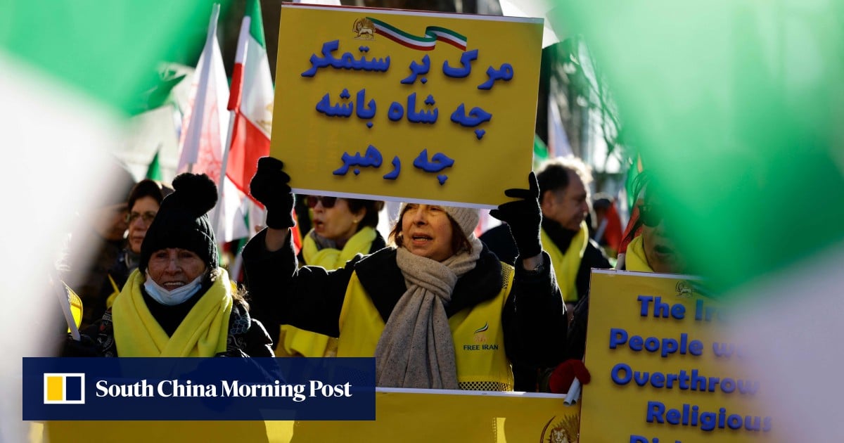 Members of Iranian diaspora in UK rally in London to support protesters in Iran
