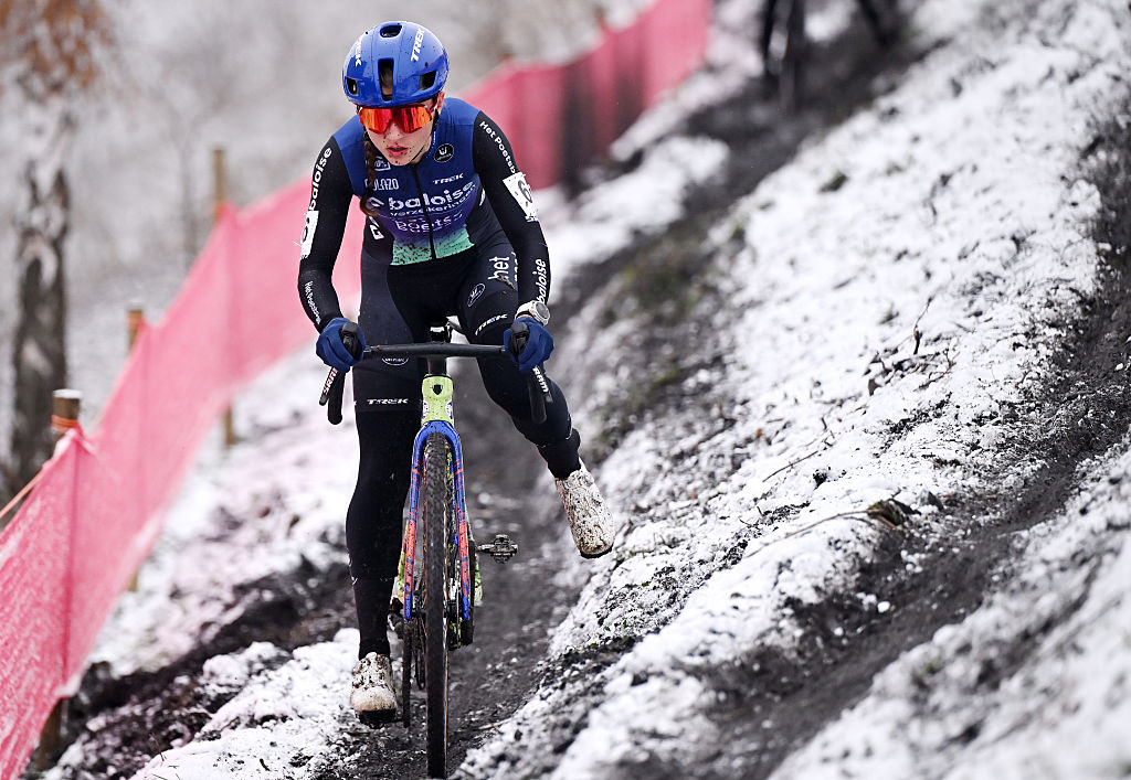BERINGEN, BELGIUM - JANUARY 10: Fleur Moors of Belgium competes during the 109th Belgian National Cyclo-cross Championships 2026 - Women&amp;apos;s Elite on January 10, 2026 in Beringen, Belgium. (Photo by Luc Claessen/Getty Images)