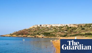 ‘Sunshine Saturday’: UK firms expect 5% January rise in holiday bookings | Travel & leisure