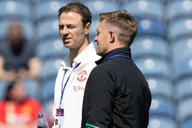 Roy Keane blasts Manchester United boss Michael Carrick for keeping former NI defender on coaching staff