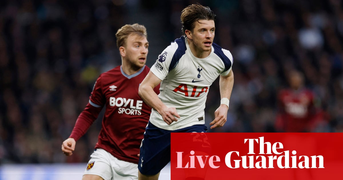 Spurs v West Ham, Chelsea v Brentford, Liverpool v Burnley, and more: football – live | Soccer