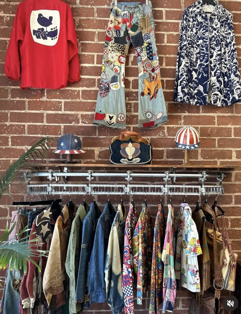 Vintage On Hollywood