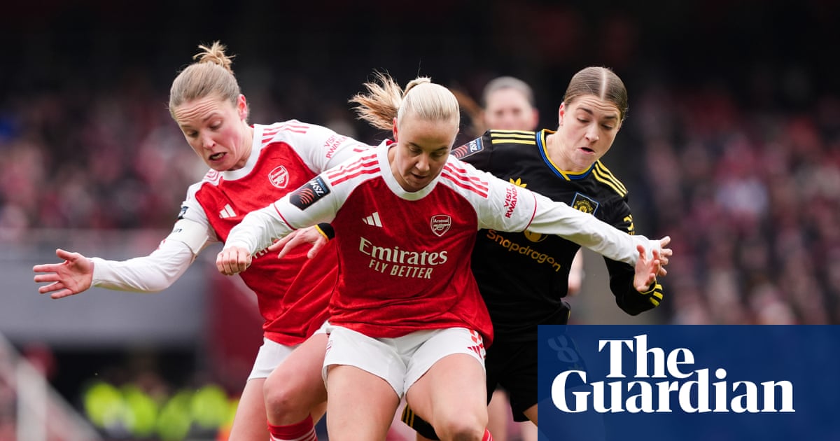 Manchester United frustrate Arsenal in WSL after Jayde Riviere sees red | Women's Super League