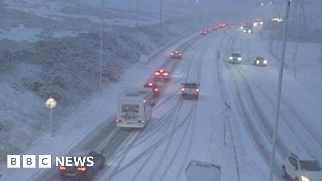 Storm Goretti sparks Wales avalanche warning and travel disruption