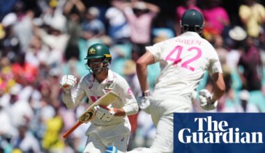 Australia hold on to win fifth Ashes Test leaving England to rue missed chances | Ashes 2025-26