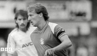 Robert Hopkins in action for Birmingham City