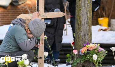 Noem: ICE to stay in Minneapolis after fatal shooting of US citizen