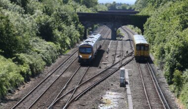 UK to build new rail line between Birmingham and Manchester two years after HS2 scrapped