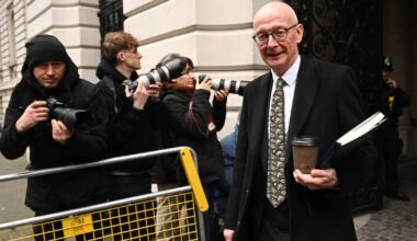 DWP update as benefit cap change process to start today | Personal Finance | Finance