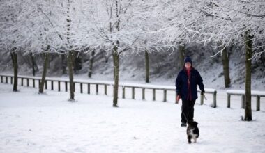 Met Office issues new 15 hour weather warning for 4 UK regions - full list | Weather | News