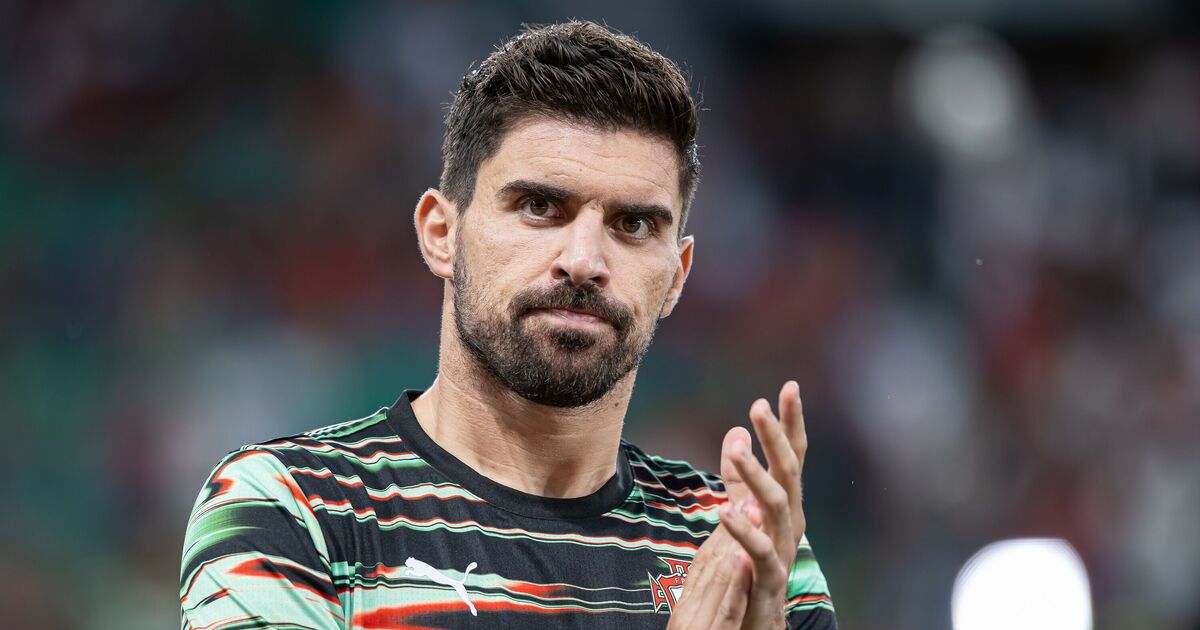 Transfer news LIVE: Man Utd talks, Guehi bid imminent, Spurs boss intervenes | Football | Sport