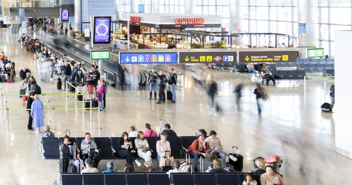 British tourists in Europe issued major update over new EU travel rules | Travel News | Travel