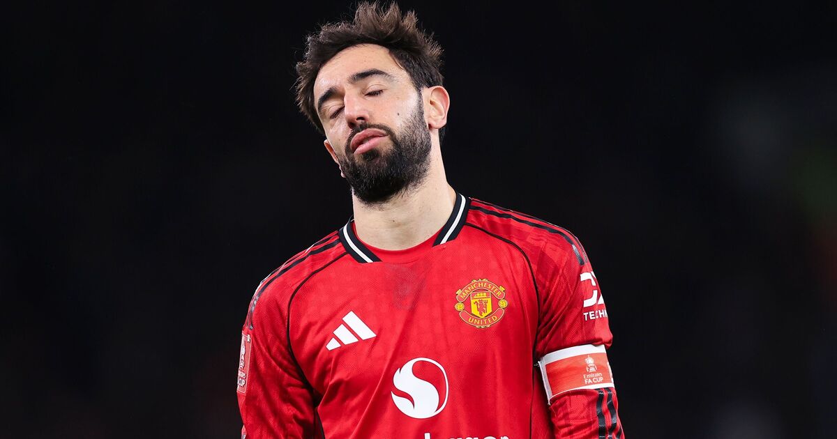 Transfer news LIVE: Man Utd fear Bruno Fernandes exit, Liverpool talks, Spurs medical | Football | Sport